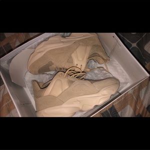 Steve Madden sneakers